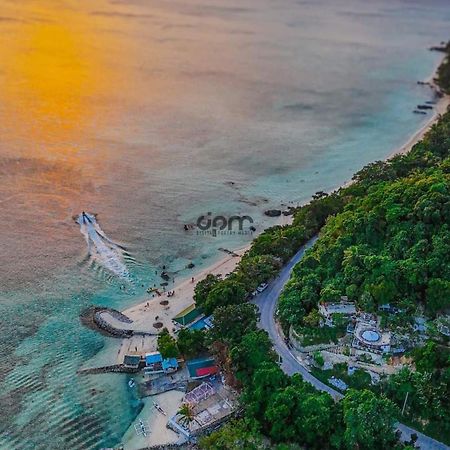 Lonos Circle Terrace View Hotel Romblon Exterior photo